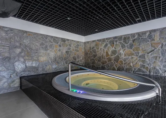 Park C13-z Dostepem Do Basenu, Sauny, Jacuzzi, Silowni *